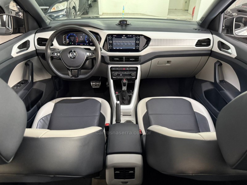 T-CROSS 1.4 HIGHLINE TSI 16V FLEX 4P AUTOMÁTICO - 2020 - NOVO HAMBURGO