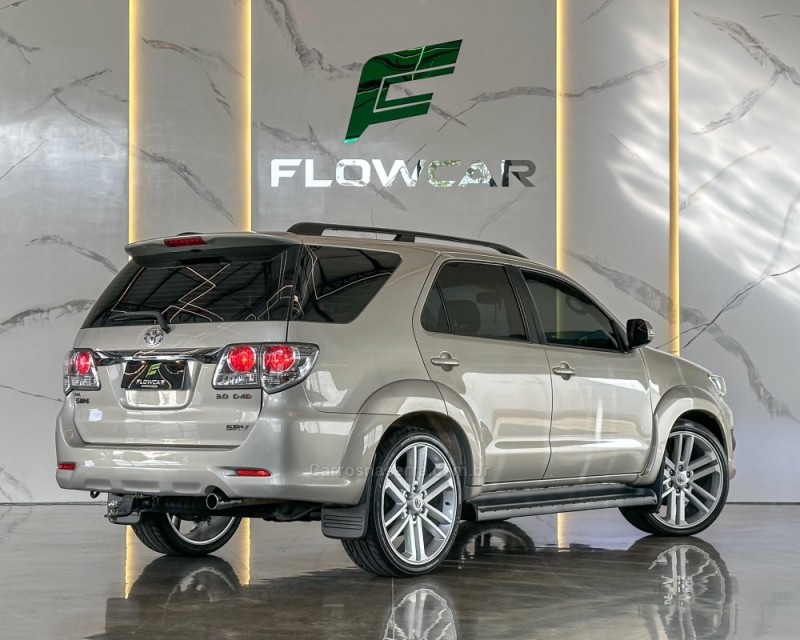 HILUX SW4 3.0 SRV 4X4 16V TURBO INTERCOOLER DIESEL 4P AUTOMÁTICO - 2013 - GARIBALDI