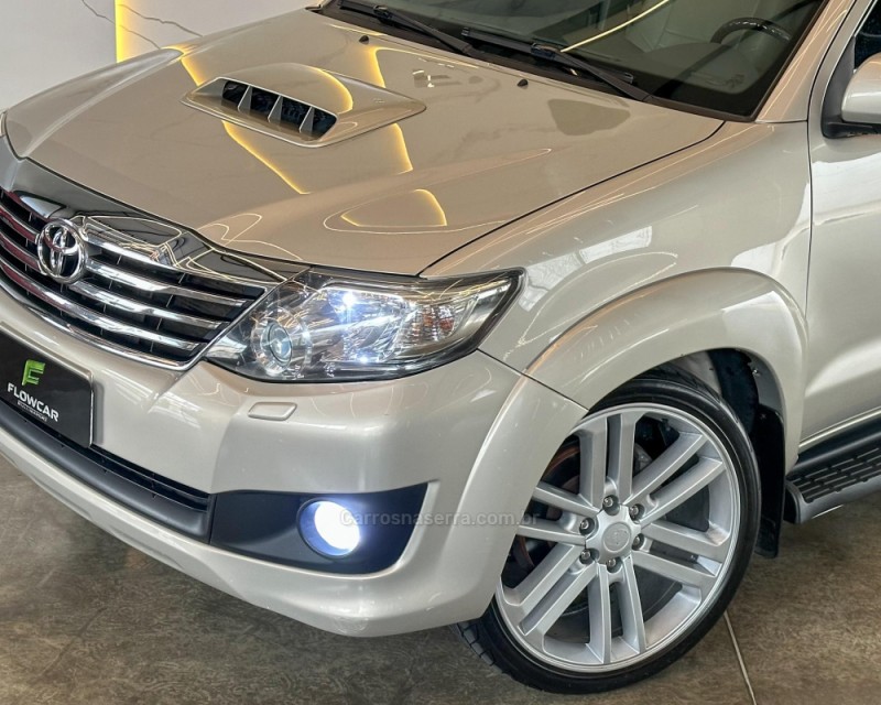 HILUX SW4 3.0 SRV 4X4 16V TURBO INTERCOOLER DIESEL 4P AUTOMÁTICO - 2013 - GARIBALDI