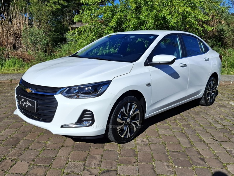 ONIX 1.0	PREMIER PLUS 12V TURBO FLEX 4P AUTOMÁTICO - 2024 - BENTO GONçALVES