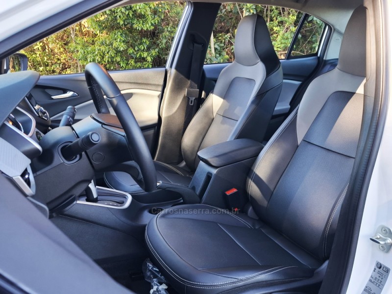 ONIX 1.0	PREMIER PLUS 12V TURBO FLEX 4P AUTOMÁTICO - 2024 - BENTO GONçALVES