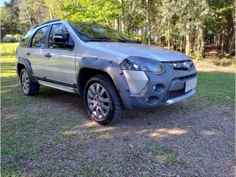PALIO 1.8 MPI ADVENTURE LOCKER WEEKEND 16V FLEX 4P MANUAL - 2015 - BENTO GONçALVES