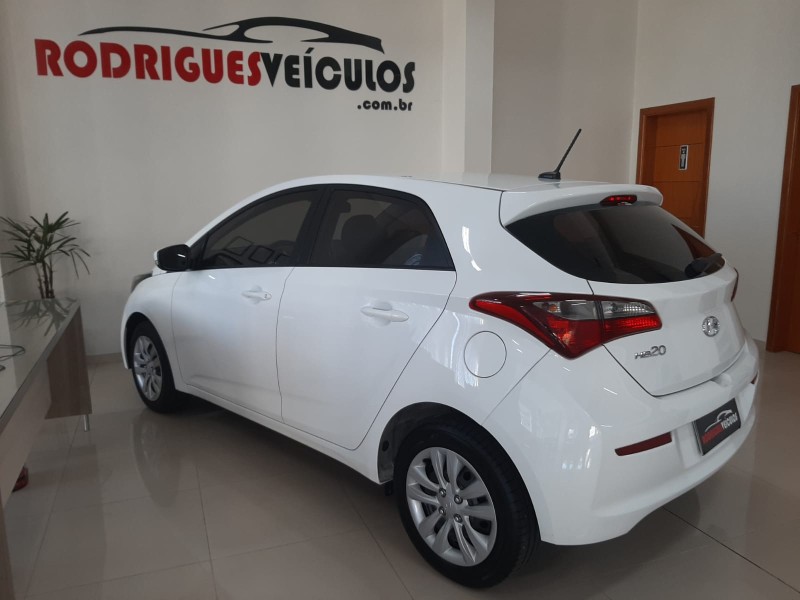 HB20 1.0 COMFORT PLUS 12V FLEX 4P MANUAL - 2019 - CAXIAS DO SUL
