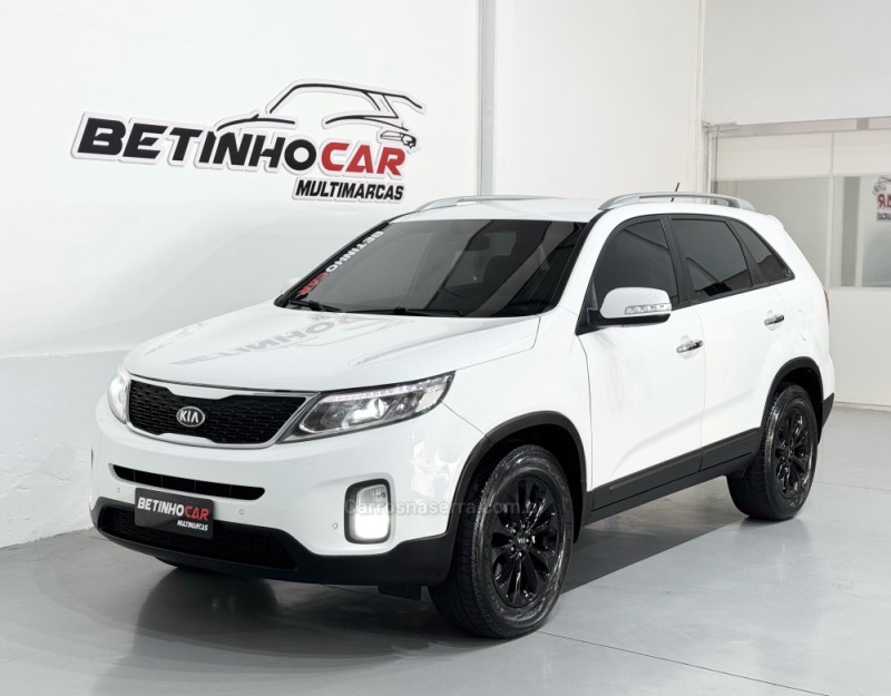 SORENTO 2.4 EX2 4X2 16V GASOLINA 4P AUTOMÁTICO - 2014 - ESTâNCIA VELHA