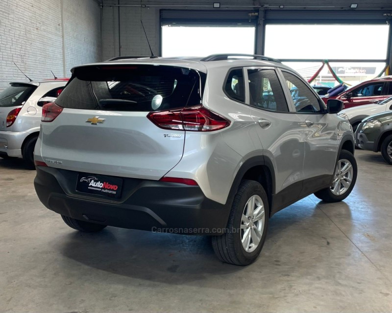 TRACKER 1.0 12V TURBO FLEX 4P AUTOMÁTICO - 2021 - VACARIA