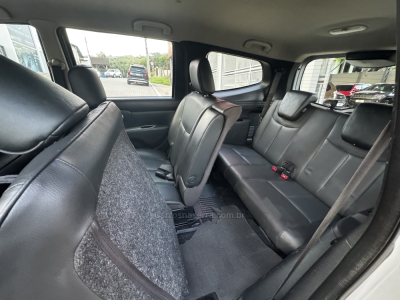 GRAND LIVINA 1.8 SL 16V FLEX 4P AUTOMÁTICO - 2013 - FELIZ