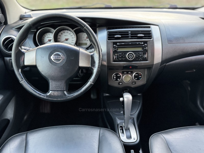 GRAND LIVINA 1.8 SL 16V FLEX 4P AUTOMÁTICO - 2013 - FELIZ