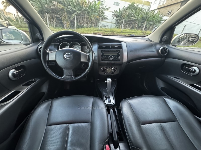 GRAND LIVINA 1.8 SL 16V FLEX 4P AUTOMÁTICO - 2013 - FELIZ