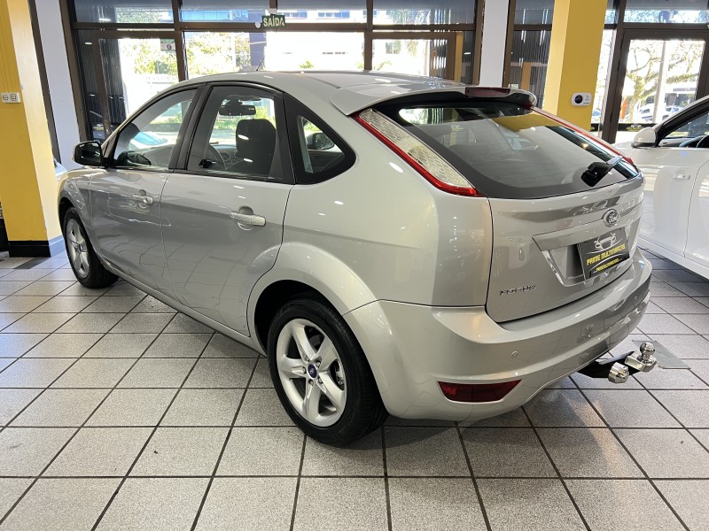 FOCUS 2.0 GLX 16V FLEX 4P MANUAL - 2013 - CAXIAS DO SUL