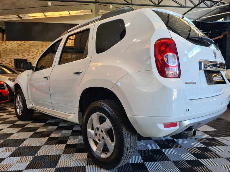 DUSTER 2.0 DYNAMIQUE 4X2 16V FLEX 4P MANUAL - 2013 - FARROUPILHA