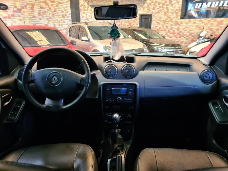 DUSTER 2.0 DYNAMIQUE 4X2 16V FLEX 4P MANUAL - 2013 - FARROUPILHA