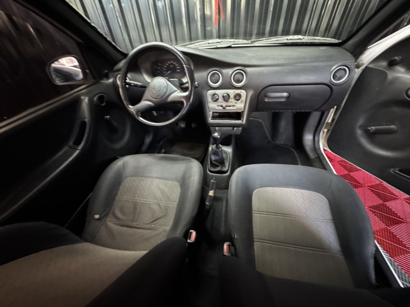 CELTA 1.0 MPFI VHC PIQUET 8V GASOLINA 2P MANUAL - 2003 - CAXIAS DO SUL