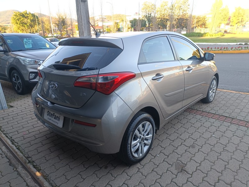 HB20 1.6 COMFORT 16V FLEX 4P MANUAL - 2016 - BOM PRINCíPIO