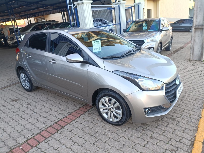 HB20 1.6 COMFORT 16V FLEX 4P MANUAL - 2016 - BOM PRINCíPIO