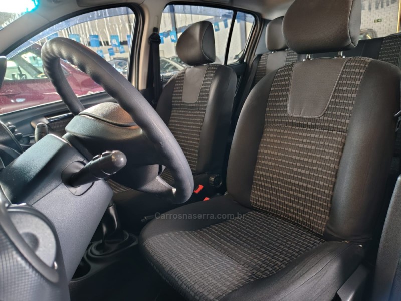 SANDERO 1.6 PRIVILÉGE 8V FLEX 4P MANUAL - 2013 - NOVO HAMBURGO