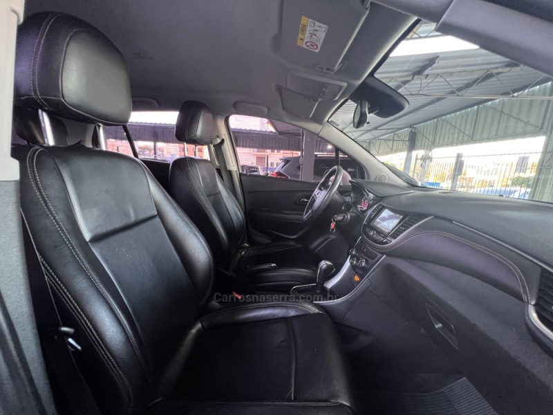 TRACKER 1.4 16V TURBO FLEX LT AUTOMÁTICO - 2018 - BOM PRINCíPIO