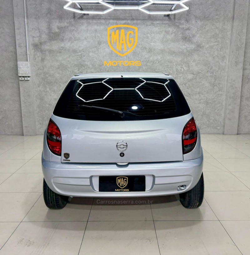 CELTA 1.0 MPFI 8V GASOLINA 2P MANUAL - 2005 - CAXIAS DO SUL