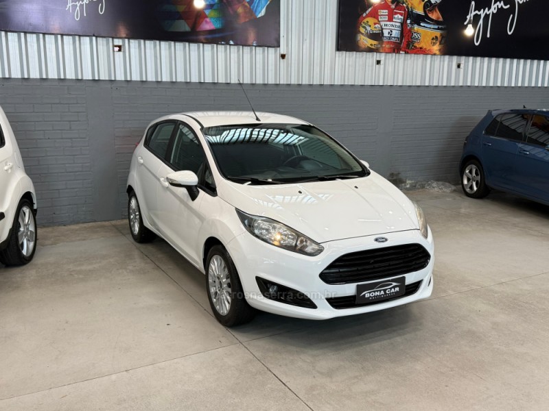 FIESTA 1.6 SEL HATCH 16V FLEX 4P MANUAL - 2017 - CAXIAS DO SUL