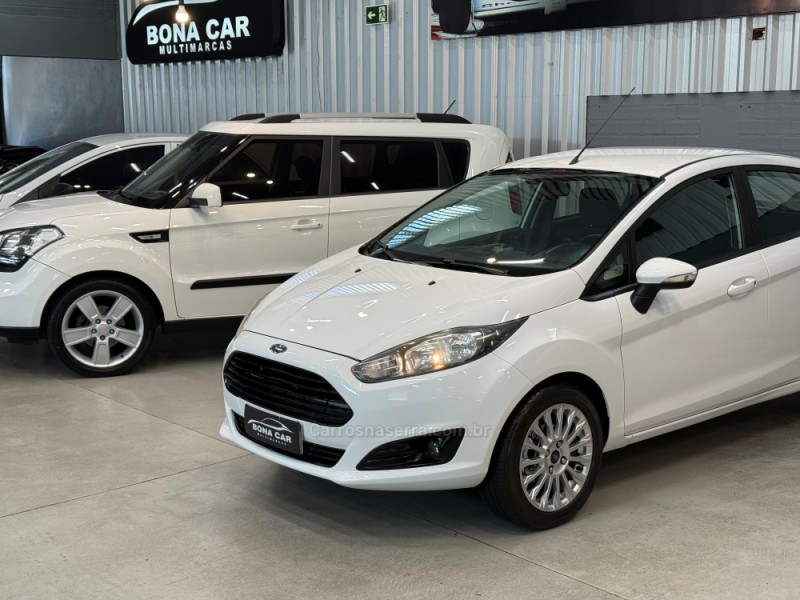 FIESTA 1.6 SEL HATCH 16V FLEX 4P MANUAL - 2017 - CAXIAS DO SUL