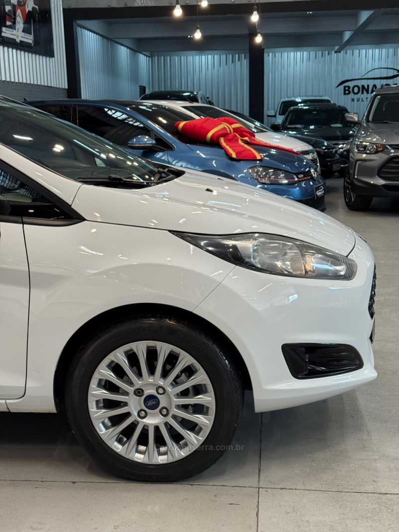 FIESTA 1.6 SEL HATCH 16V FLEX 4P MANUAL - 2017 - CAXIAS DO SUL