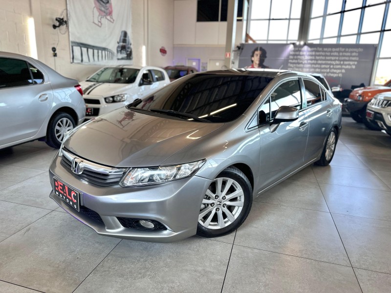 CIVIC 1.8 LXS 16V GASOLINA 4P AUTOMÁTICO