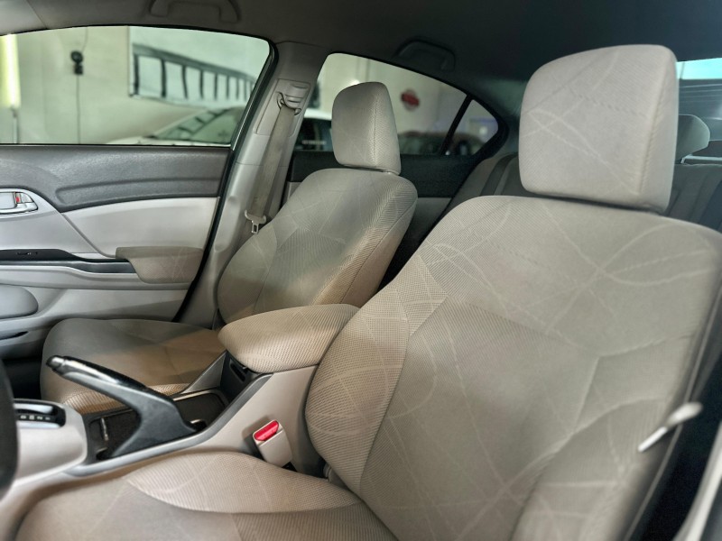 CIVIC 1.8 LXS 16V GASOLINA 4P AUTOMÁTICO - 2014 - CAXIAS DO SUL