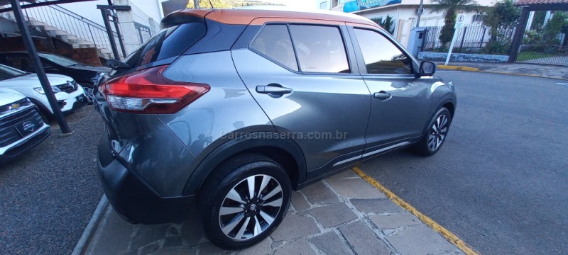 KICKS 1.6 16V FLEX SL 4P XTRONIC - 2017 - PICADA CAFé
