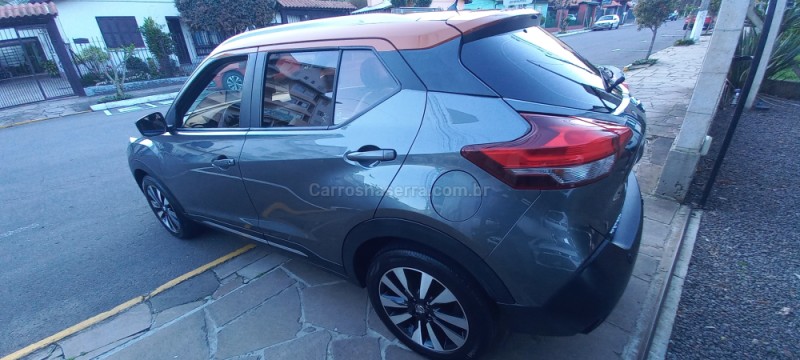 KICKS 1.6 16V FLEX SL 4P XTRONIC - 2017 - PICADA CAFé
