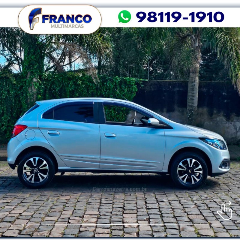 ONIX 1.4 MPFI LTZ 8V FLEX 4P MANUAL - 2016 - VACARIA