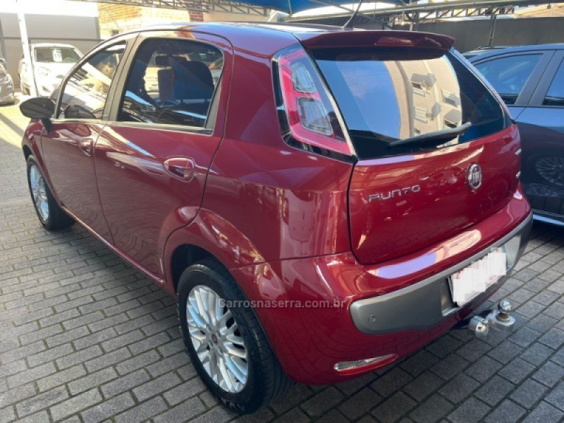 PUNTO 1.6 ESSENCE SP 16V FLEX 4P MANUAL - 2013 - BENTO GONçALVES