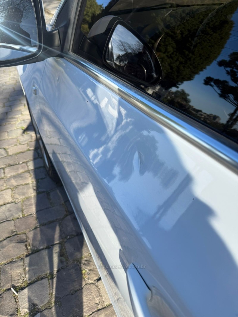 CRUZE 1.8 LT 16V FLEX 4P AUTOMÁTICO - 2015 - CAXIAS DO SUL