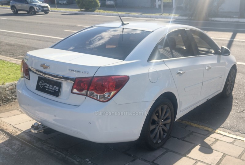 CRUZE 1.8 LTZ 16V FLEX 4P AUTOMÁTICO - 2013 - CAXIAS DO SUL