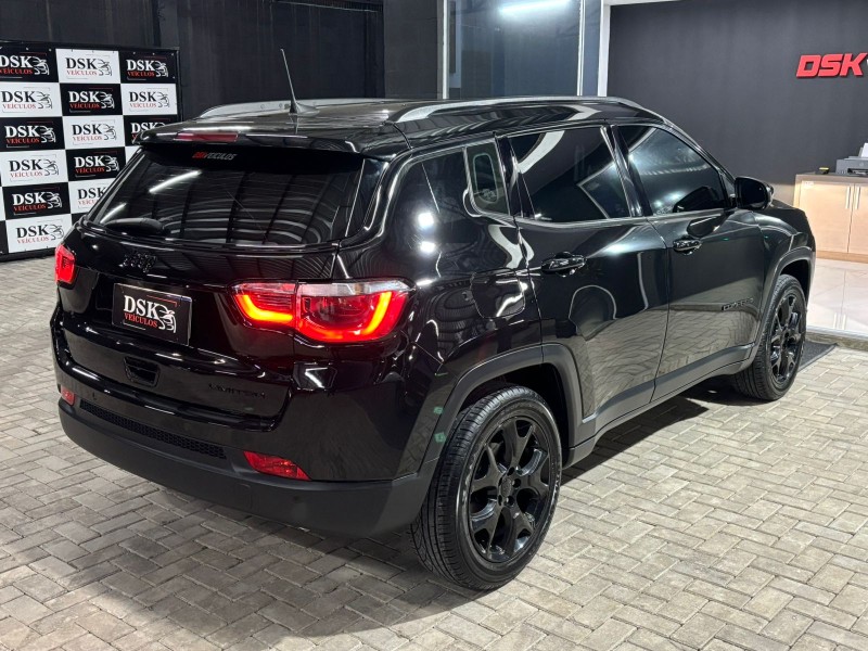 COMPASS 2.0 16V FLEX LIMITED AUTOMÁTICO - 2017 - CAXIAS DO SUL