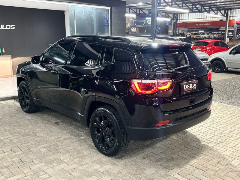 COMPASS 2.0 16V FLEX LIMITED AUTOMÁTICO - 2017 - CAXIAS DO SUL