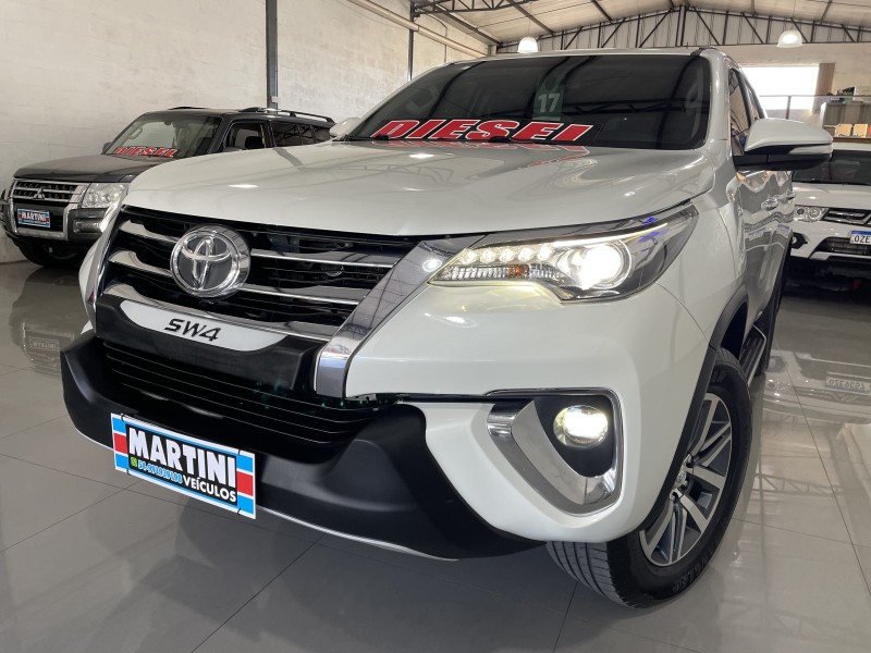 HILUX SW4 2.8 SRX 4X4 16V TURBO INTERCOOLER DIESEL 4P AUTOMÁTICO