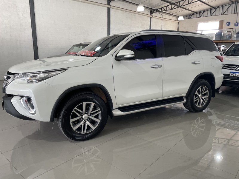 HILUX SW4 2.8 SRX 4X4 16V TURBO INTERCOOLER DIESEL 4P AUTOMÁTICO - 2017 - CAXIAS DO SUL