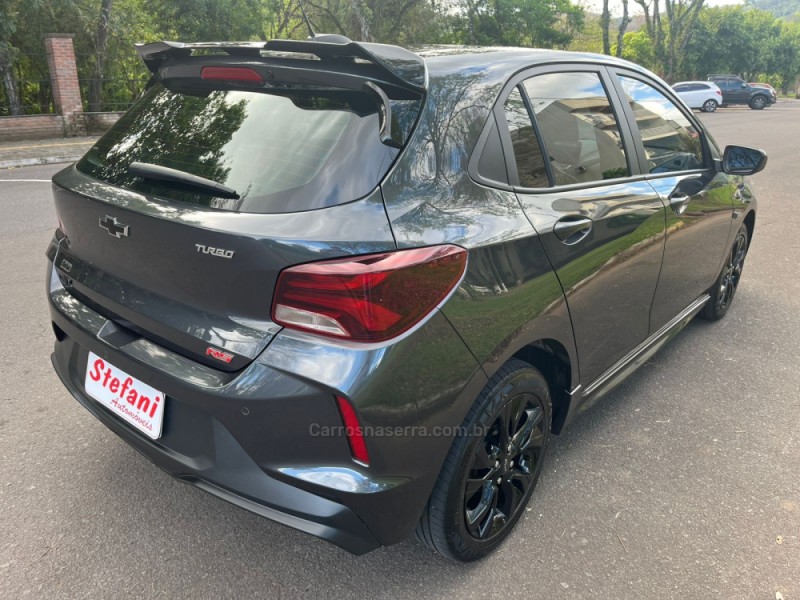 ONIX 1.0 HATCH RS 12V TURBO 4P AUTOMÁTICO - 2024 - FELIZ