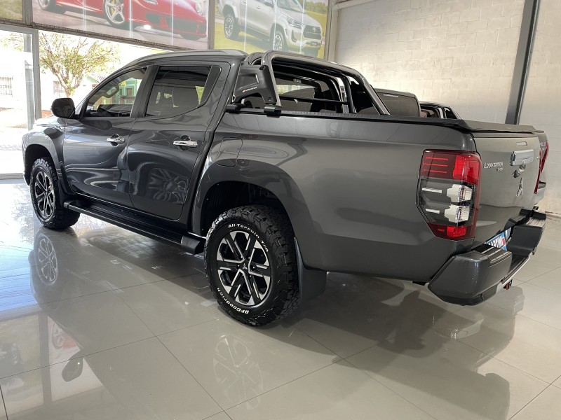 L200 TRITON 2.4 HPE-S SPORT 4X4 CD 16V DIESEL 4P AUTOMÁTICO - 2024 - CAXIAS DO SUL