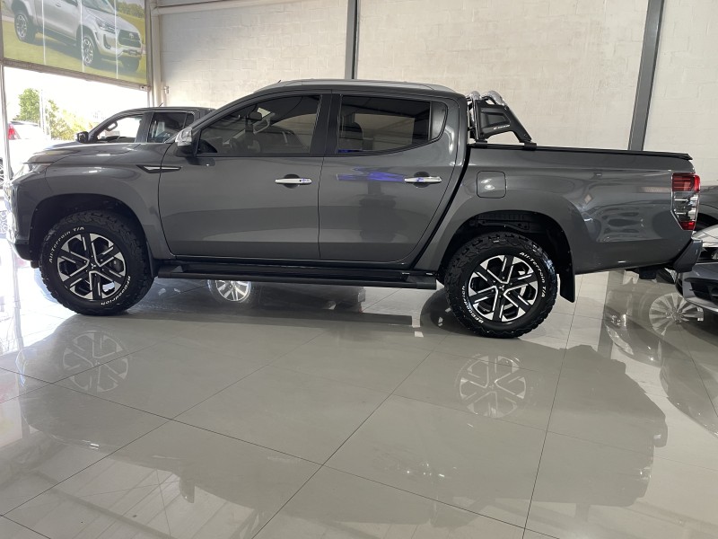 L200 TRITON 2.4 HPE-S SPORT 4X4 CD 16V DIESEL 4P AUTOMÁTICO - 2024 - CAXIAS DO SUL