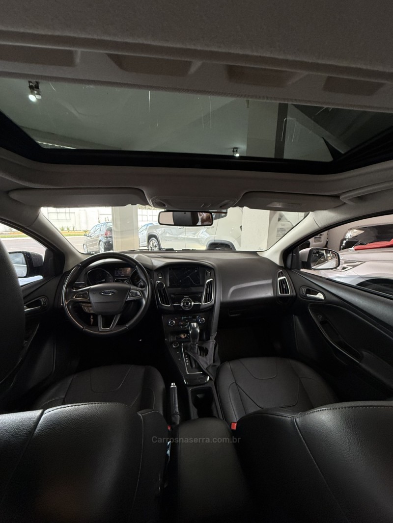 FOCUS 2.0 TITANIUM PLUS SEDAN 16V FLEX 4P AUTOMÁTICO - 2018 - GUAPORé