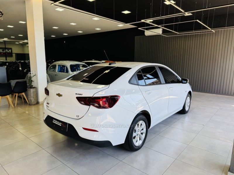 ONIX 1.0 LT 12V TURBO FLEX 4P MANUAL - 2023 - DOIS IRMãOS