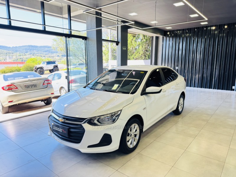 ONIX 1.0 LT 12V TURBO FLEX 4P MANUAL - 2023 - DOIS IRMãOS
