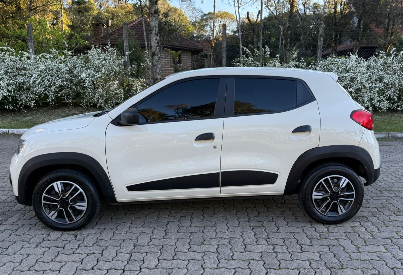 KWID 1.0 12V SCE FLEX ZEN MANUAL - 2021 - CANELA