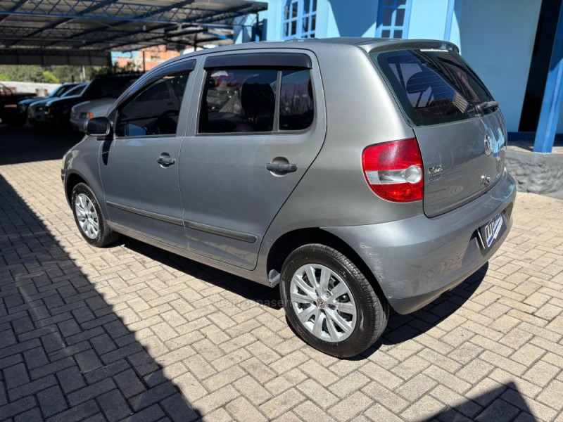 FOX 1.0 MI 8V FLEX 4P MANUAL - 2007 - CANELA
