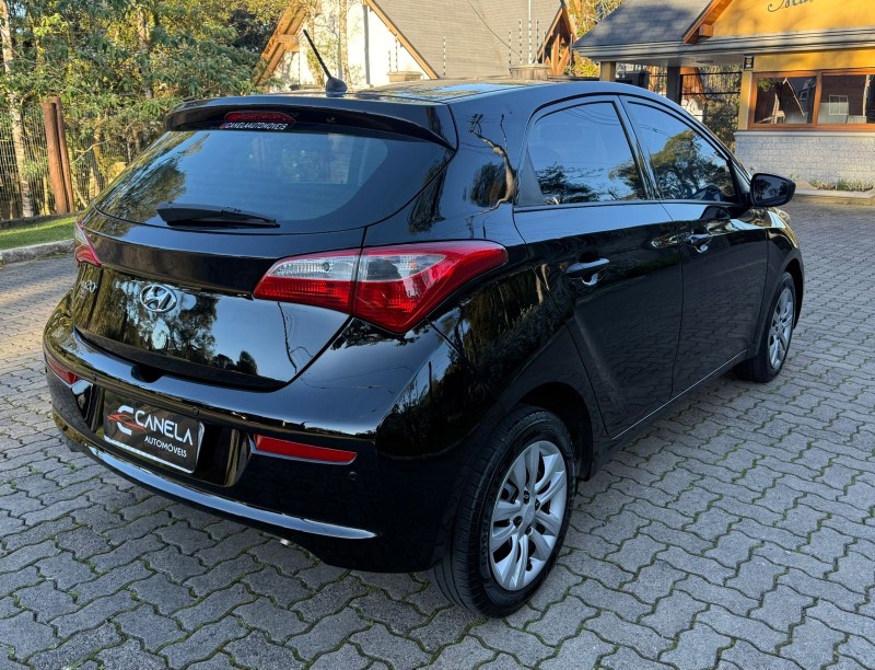 HB20 1.0 COMFORT 12V FLEX 4P MANUAL - 2017 - CANELA