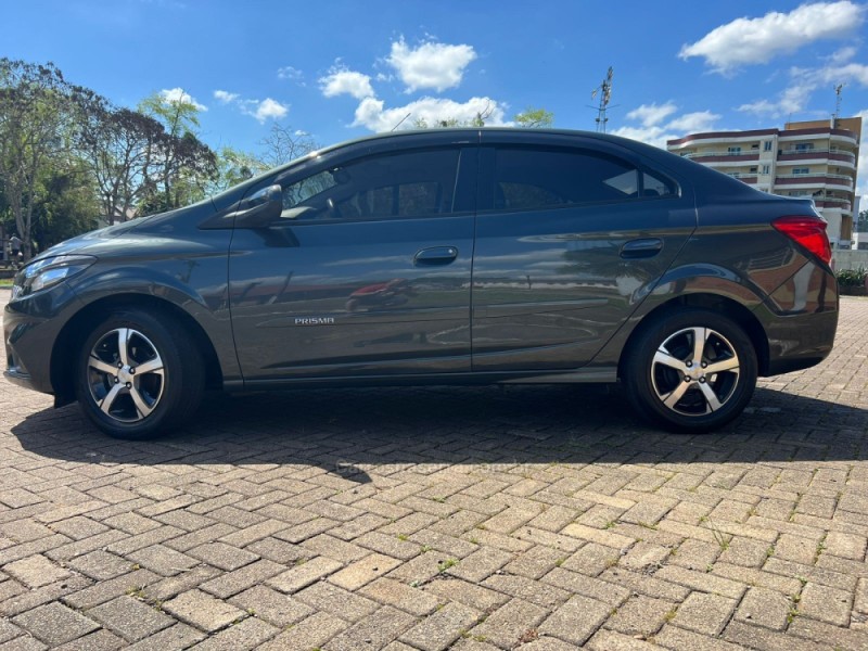 PRISMA 1.4 MPFI LTZ 8V FLEX 4P MANUAL - 2019 - BROCHIER