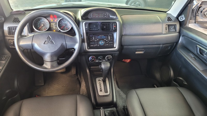 PAJERO TR4 2.0 4X4 16V 131CV GASOLINA 4P AUTOMÁTICO - 2011 - GARIBALDI