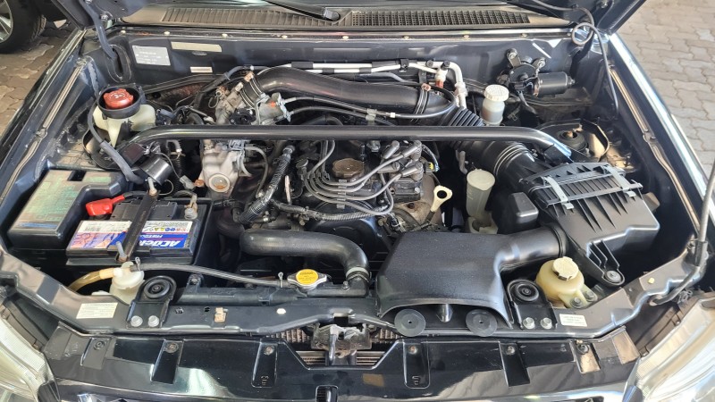 PAJERO TR4 2.0 4X4 16V 131CV GASOLINA 4P AUTOMÁTICO - 2011 - GARIBALDI