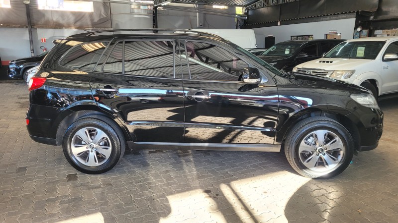 SANTA FÉ 2.4 MPI 2WD 16V GASOLINA 4P AUTOMÁTICO - 2012 - GARIBALDI