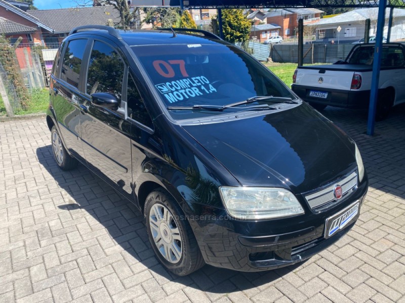 IDEA 1.4 MPI ELX 8V FLEX 4P MANUAL - 2007 - CANELA